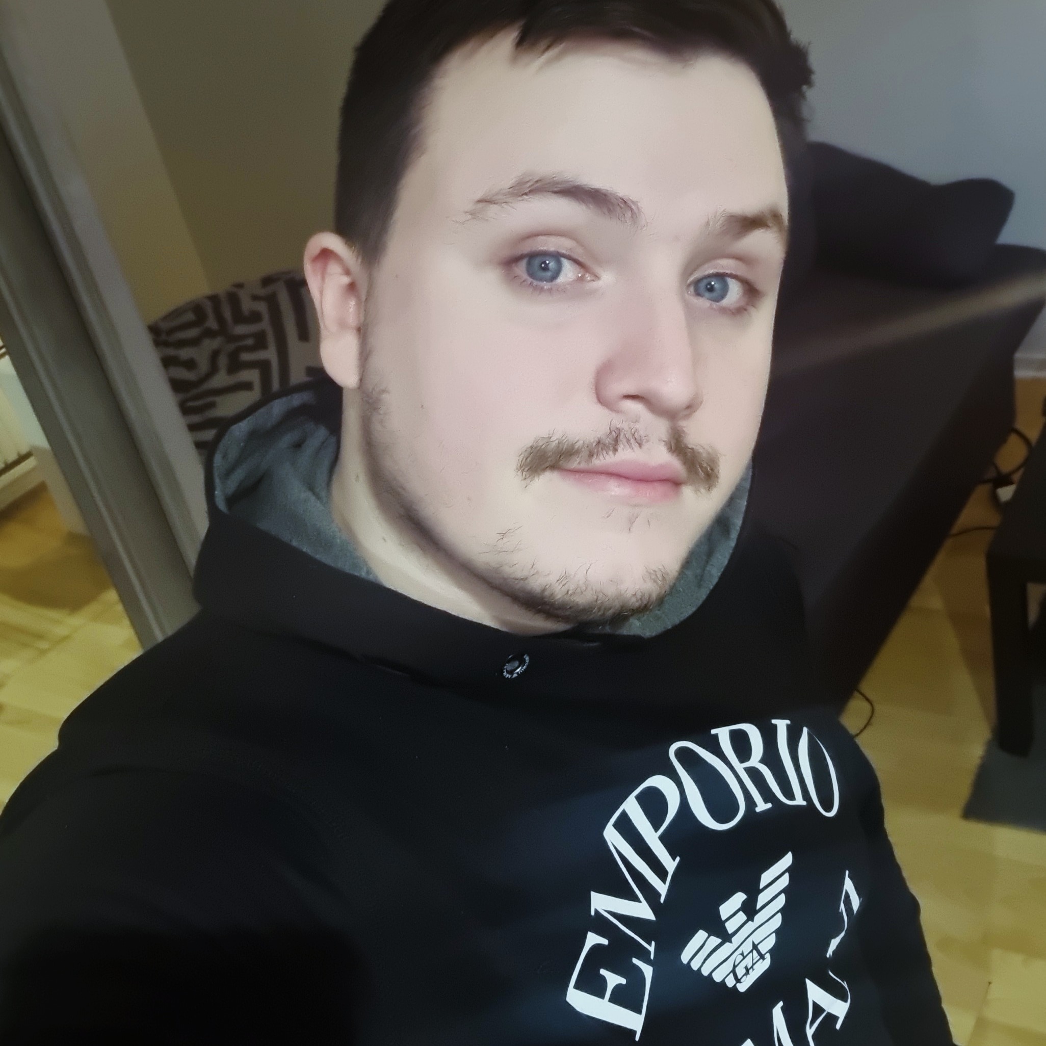Profil de Halim, 26 ans, Garage gay à Watt