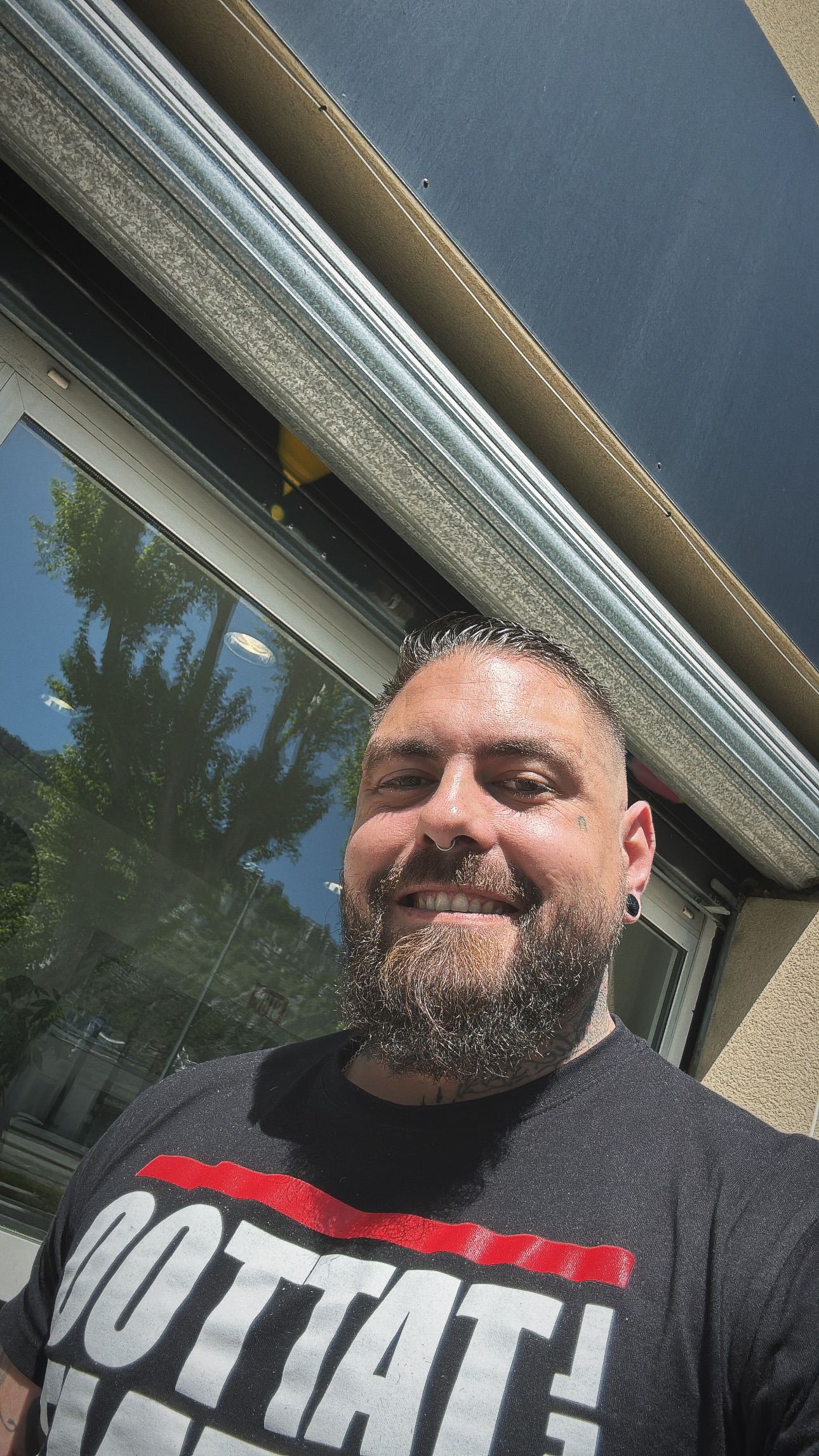 Profil de Efkan, 36 ans, Garage gay à Noréaz