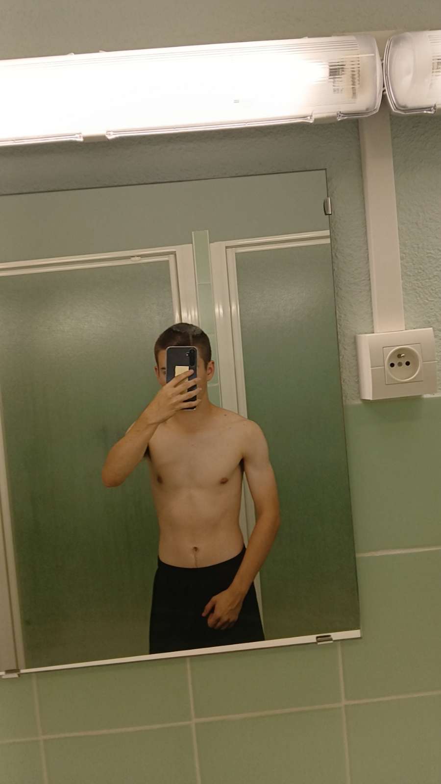 Profil de Dalyl, 19 ans, Garage gay à Nennigkofen