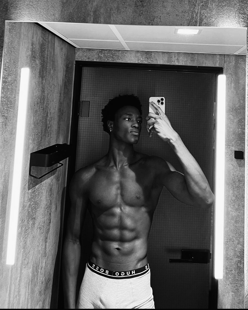 Profil de Soel, 29 ans, Garage gay à Cagiallo