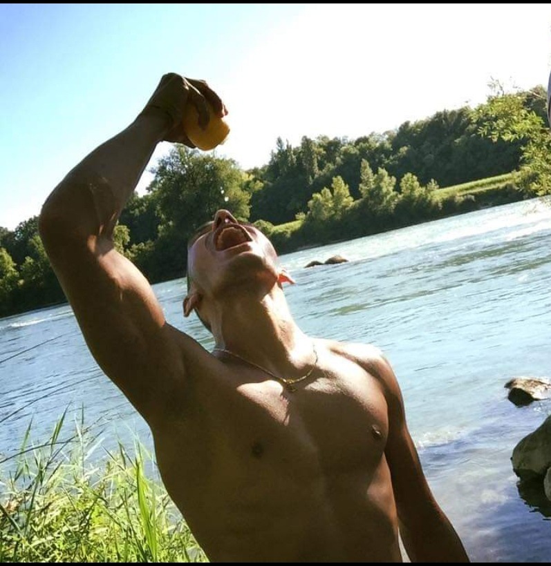 Profil de Nunzio, 34 ans, Garage gay à Bichwil