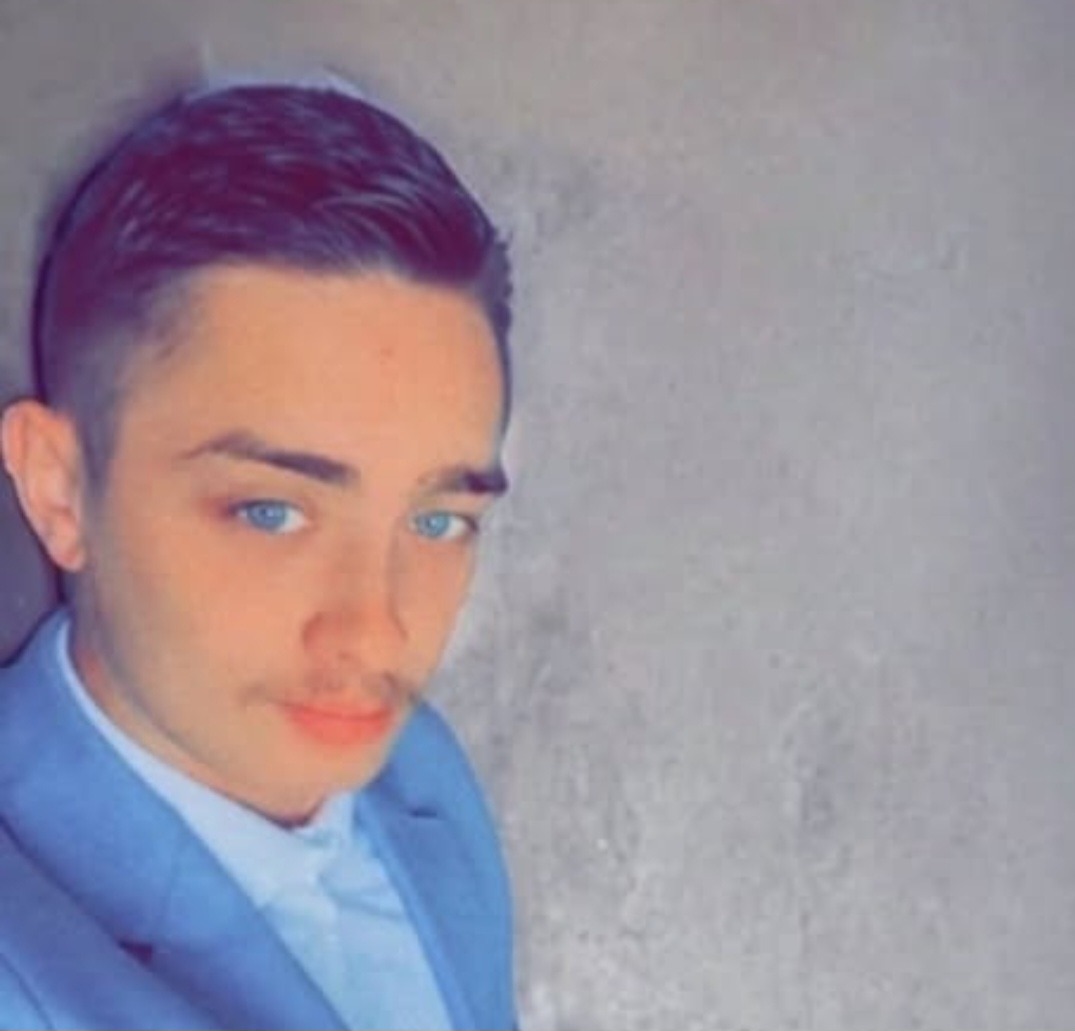 Profil de Boubacar, 23 ans, Garage gay à Engwang
