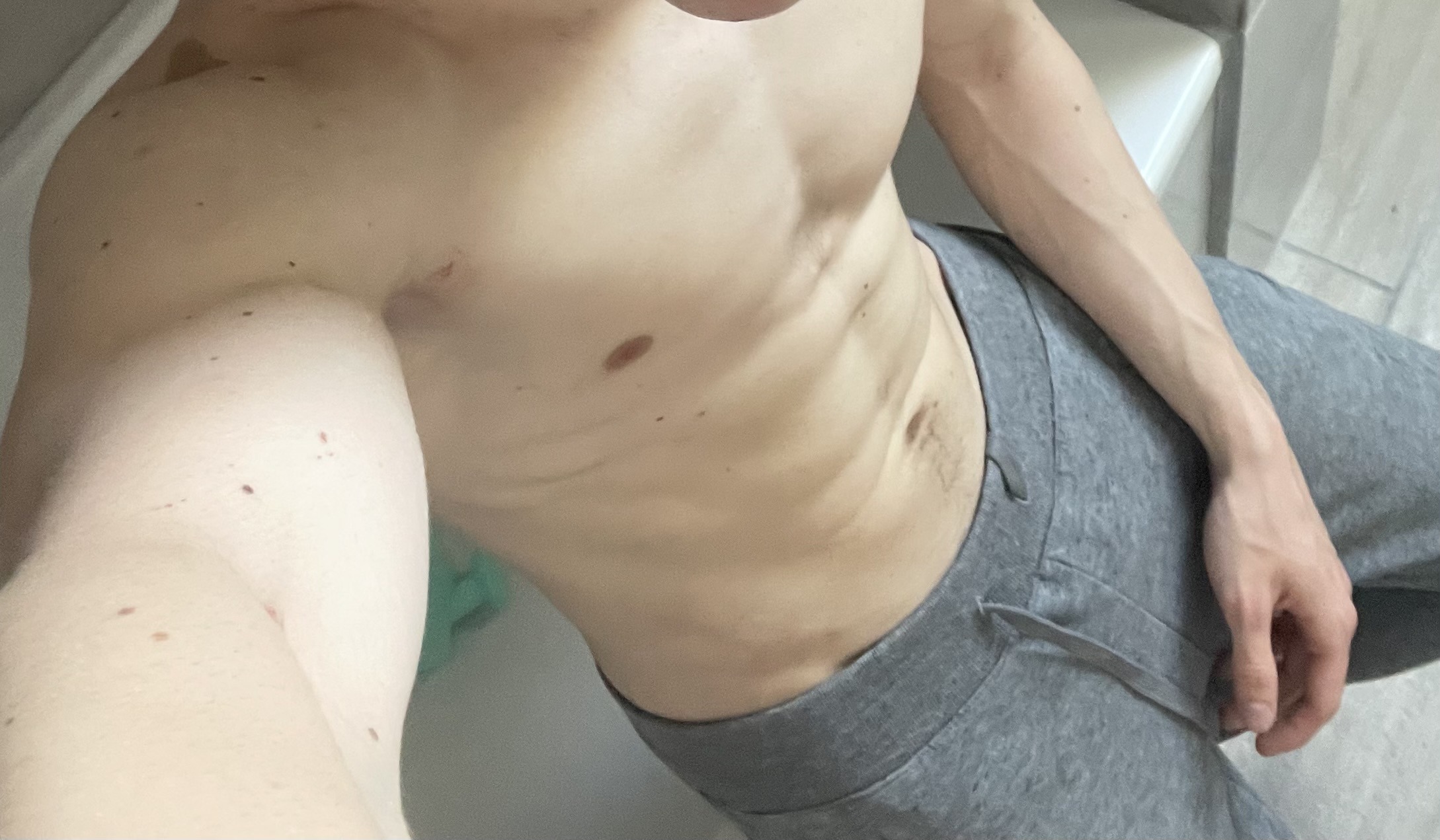 Profil de Houssein, 22 ans, Garage gay à Hettlingen