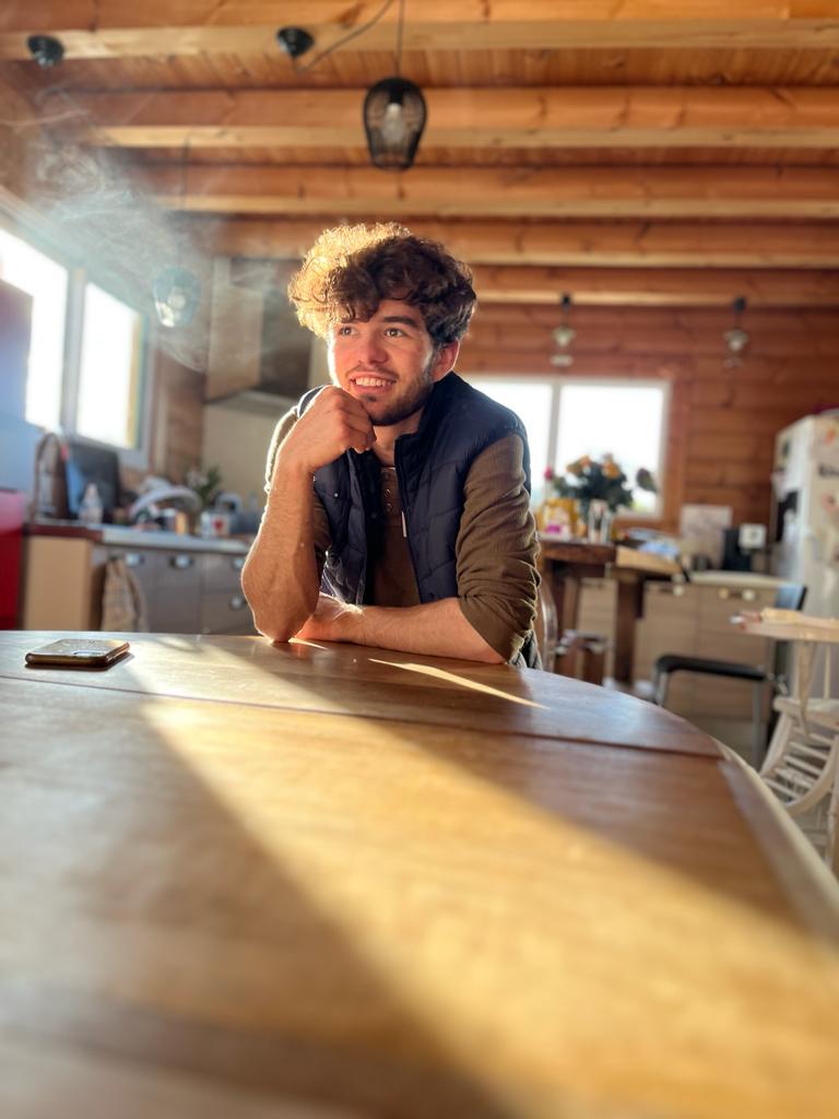 Profil de Yves-alexandre, 28 ans, Garage gay à Montezillon