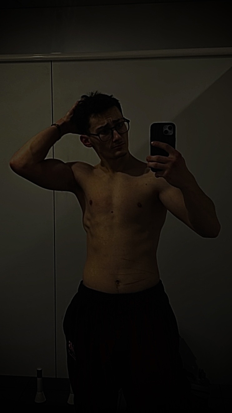 Profil de Youri, 21 ans, Garage gay à Horgen