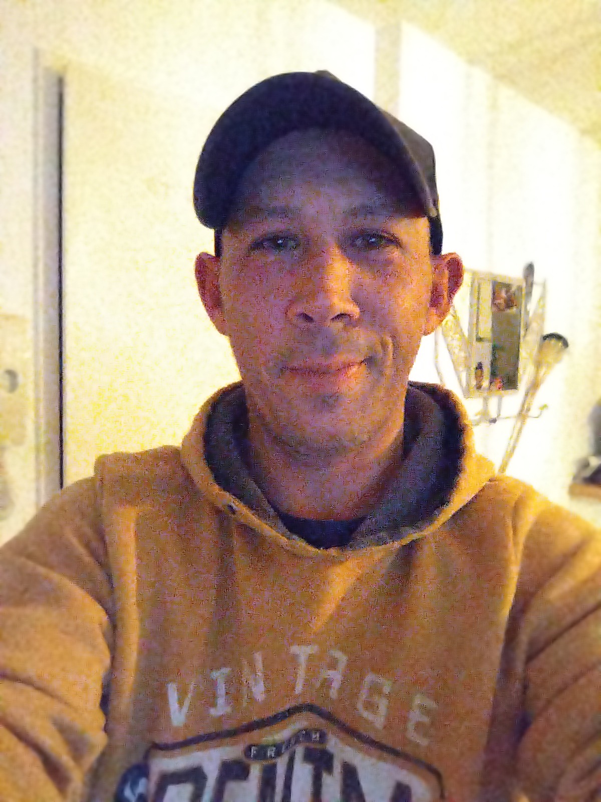 Profil de Claude-alexandre, 40 ans, Garage gay à Niedergesteln