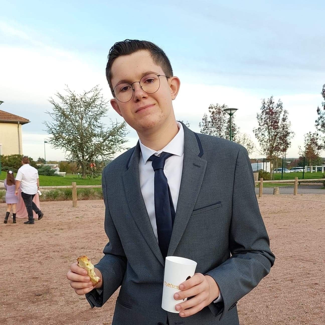 Profil de Shalom, 21 ans, Garage gay à Giez