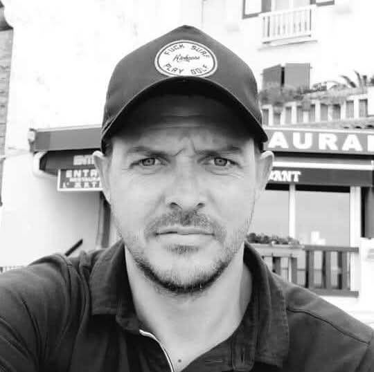 Profil de Jean-martial, 45 ans, Garage gay à Avegno