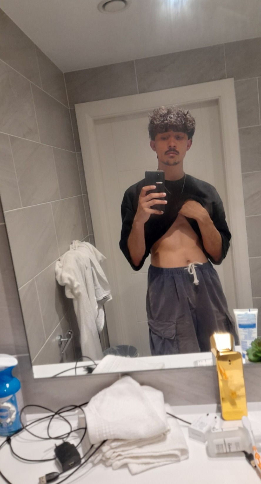 Profil de Saturnin, 21 ans, Garage gay à Oekingen