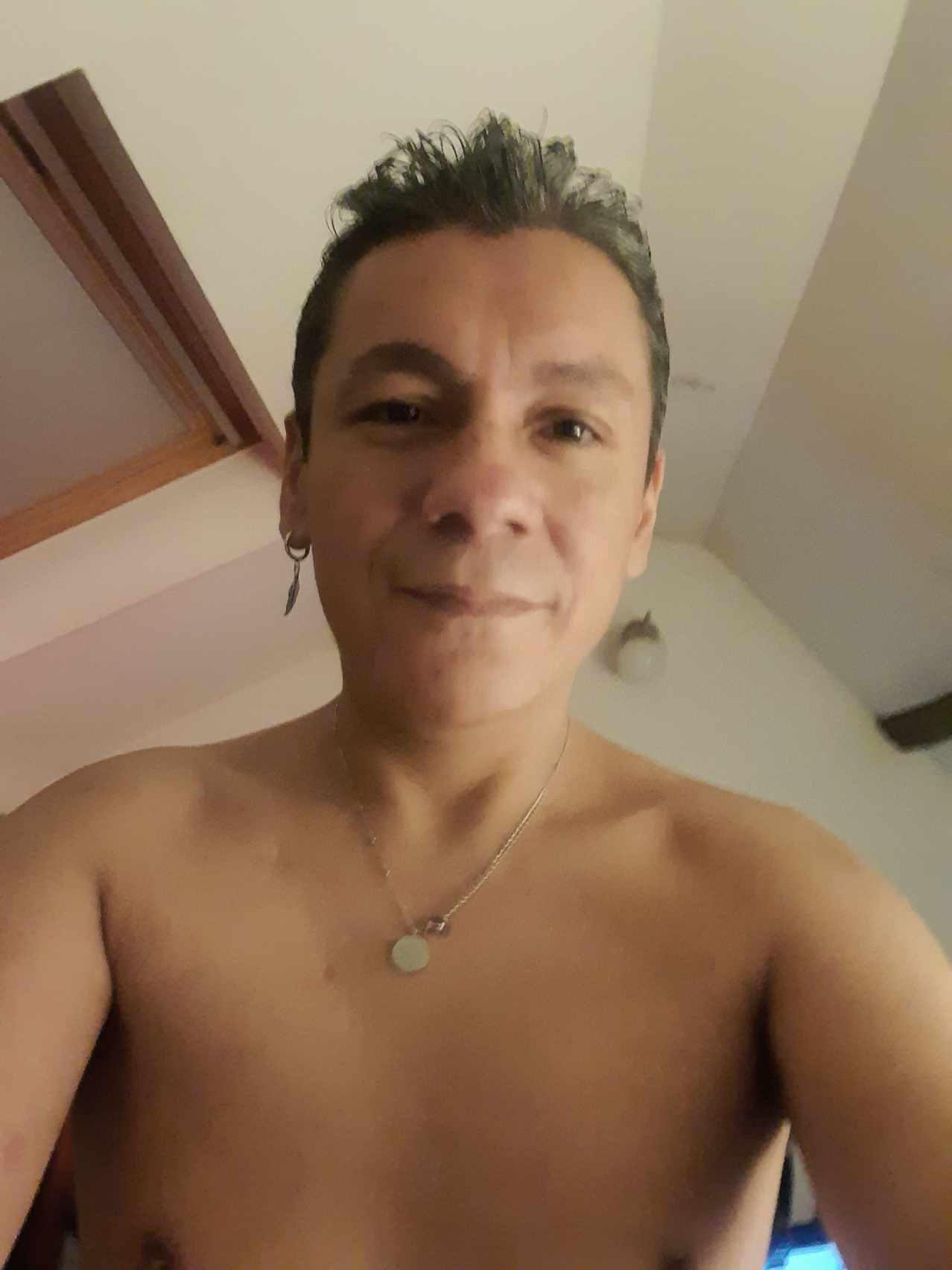 Profil de Madih, 40 ans, Garage gay à Adetswil