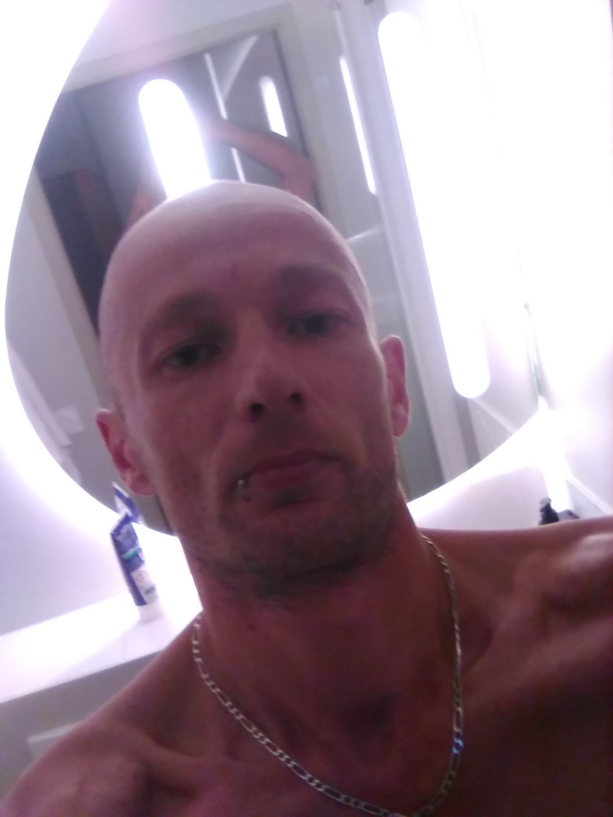 Profil de Arsenio, 41 ans, Garage gay à Sonogno