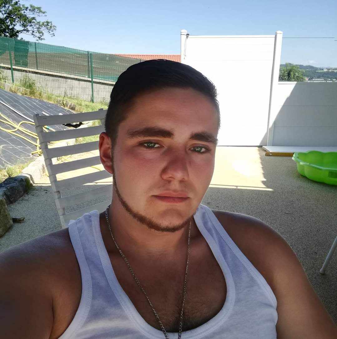 Profil de Kalifa, 27 ans, Garage gay à Seehof