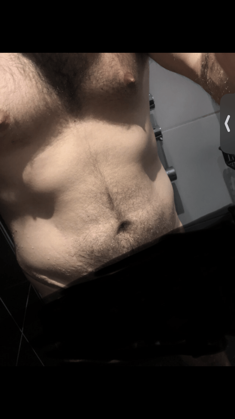 Profil de Mostefa, 33 ans, Garage gay à Sassel