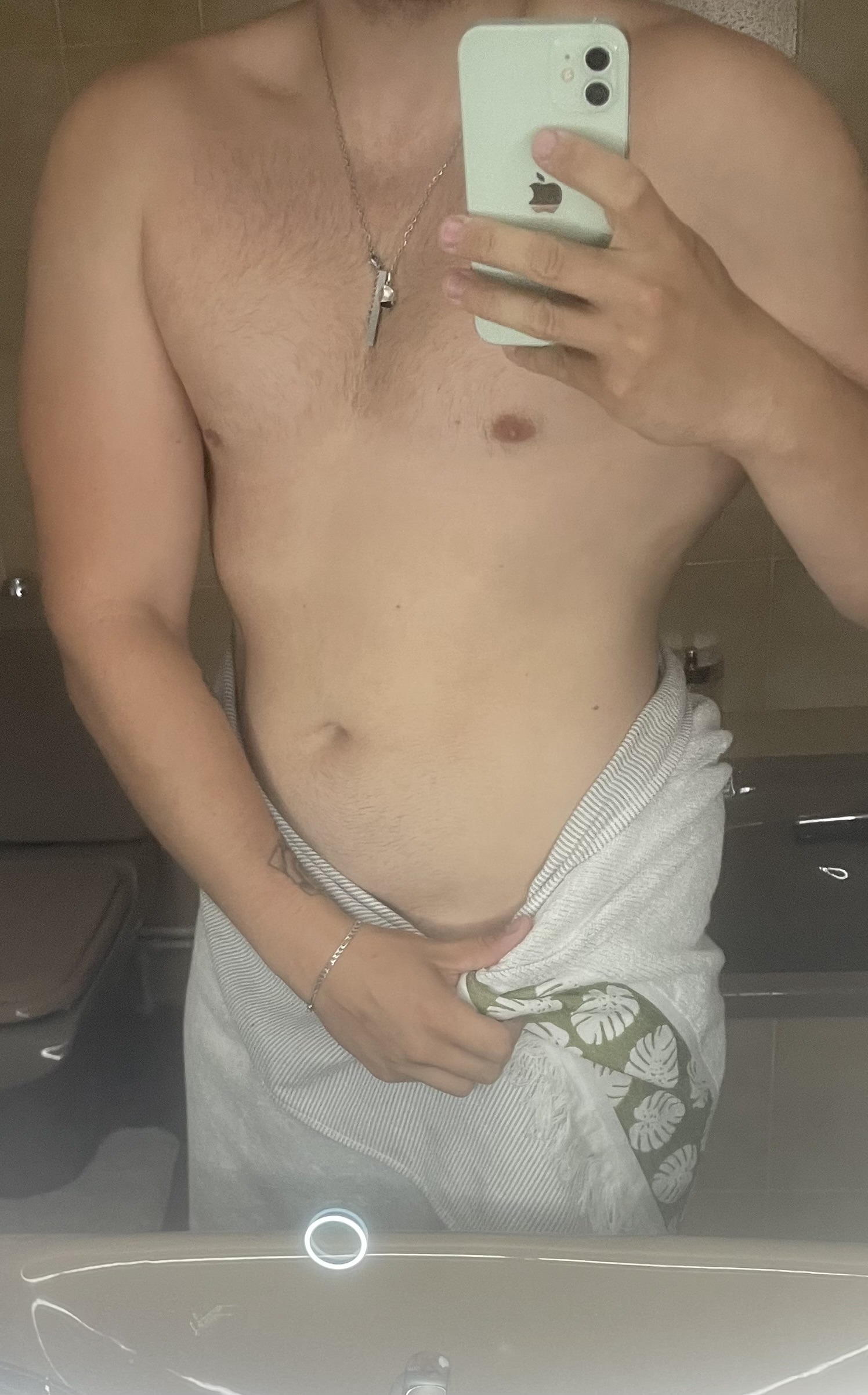 Profil de Qays, 24 ans, Garage gay à Hedingen
