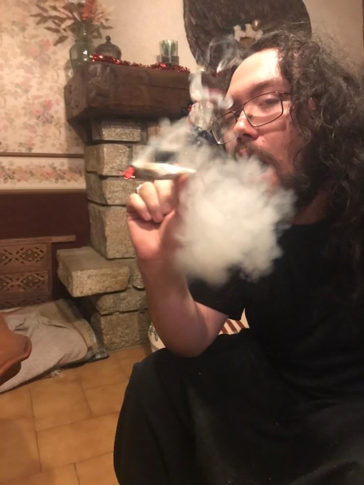 Profil de Ertugrul, 19 ans, Garage gay à Werdenberg