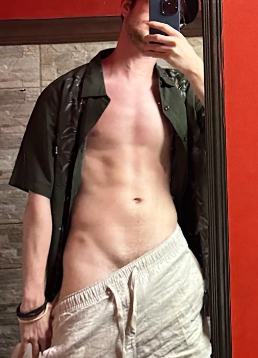 Profil de Ezzeddine, 28 ans, Garage gay à Wald ZH