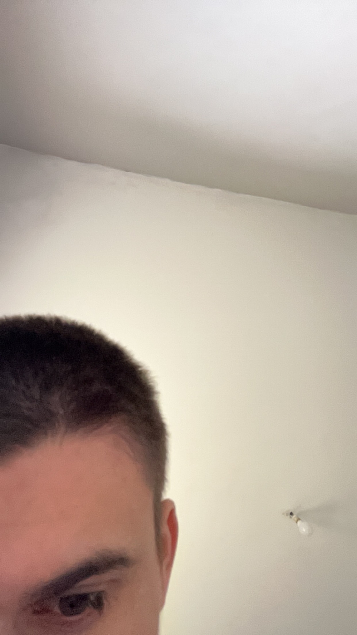 Profil de Dejan, 21 ans, Garage gay à Coinsins