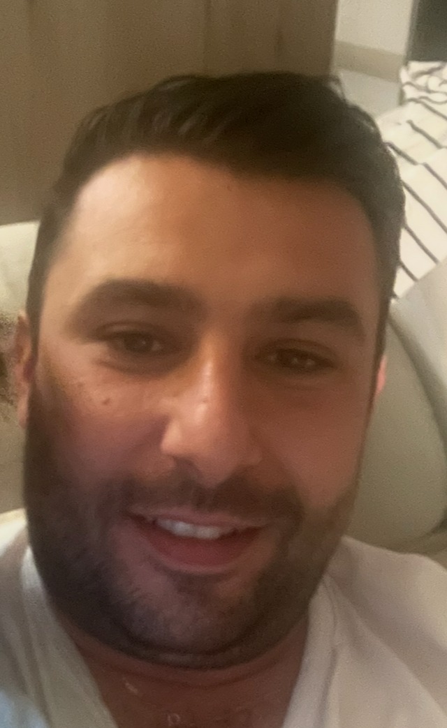 Profil de Naoufel, 37 ans, Garage gay à Roggenburg