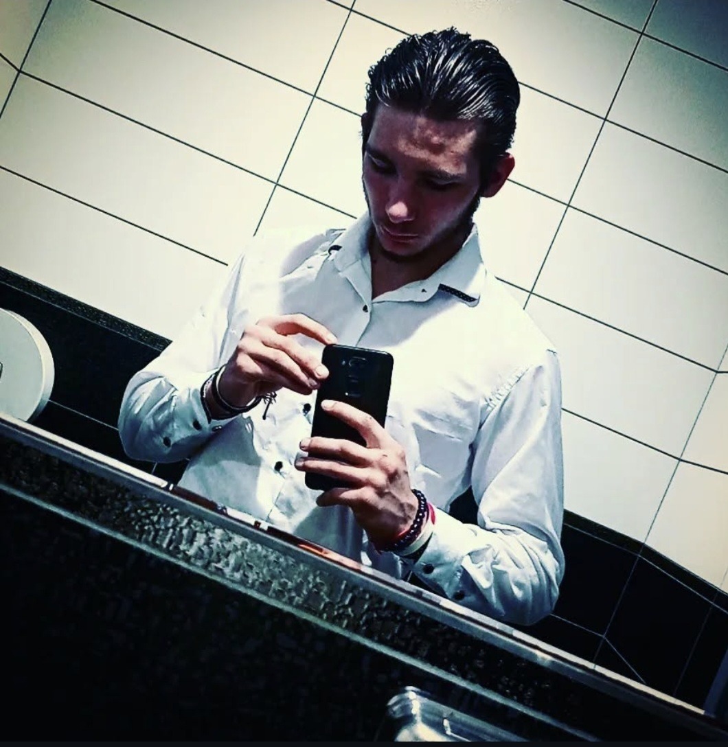 Profil de Faker, 20 ans, Garage gay à Meltingen