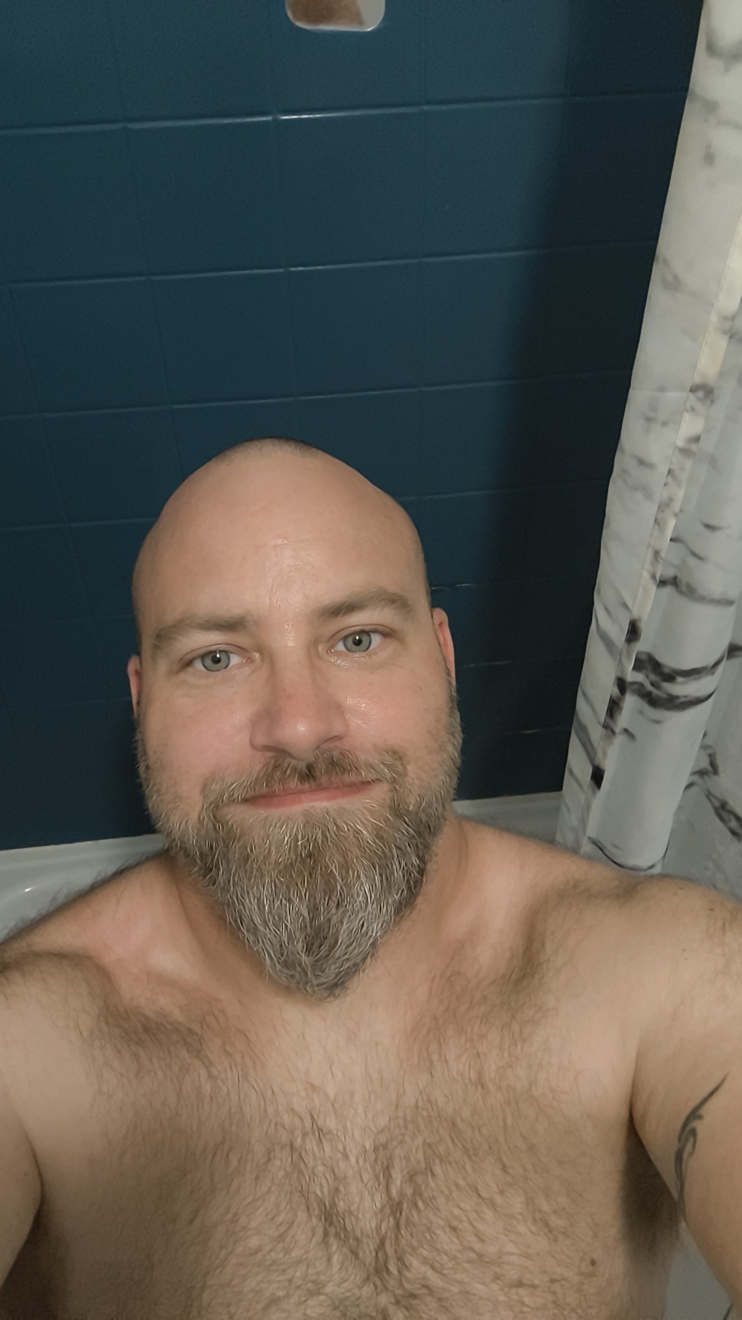 Profil de Imam, 42 ans, Garage gay à Locarno