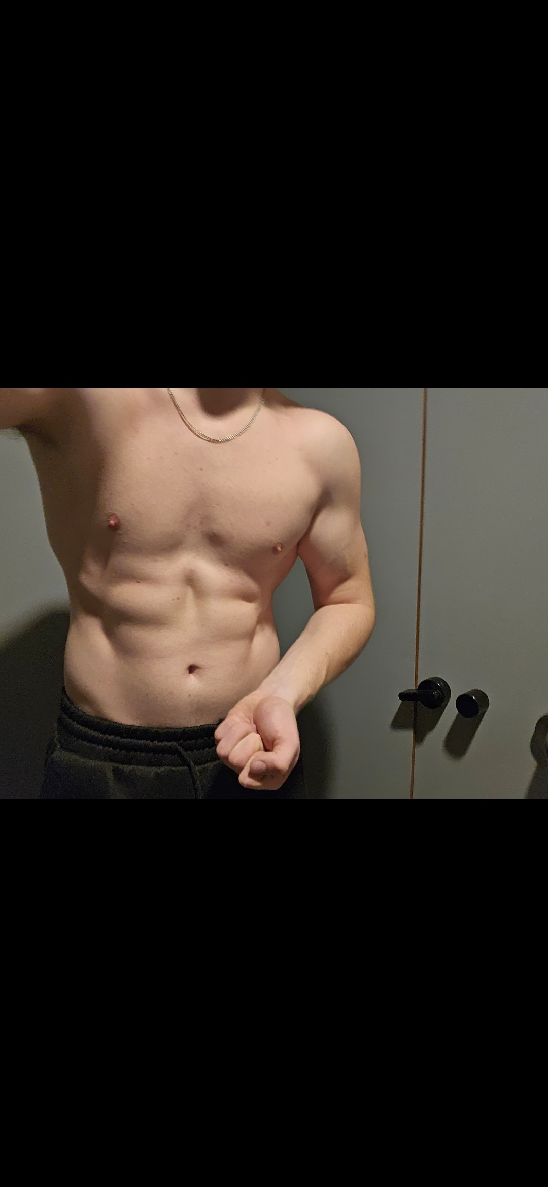 Profil de Amadeo, 20 ans, Garage gay à Wallenbuch