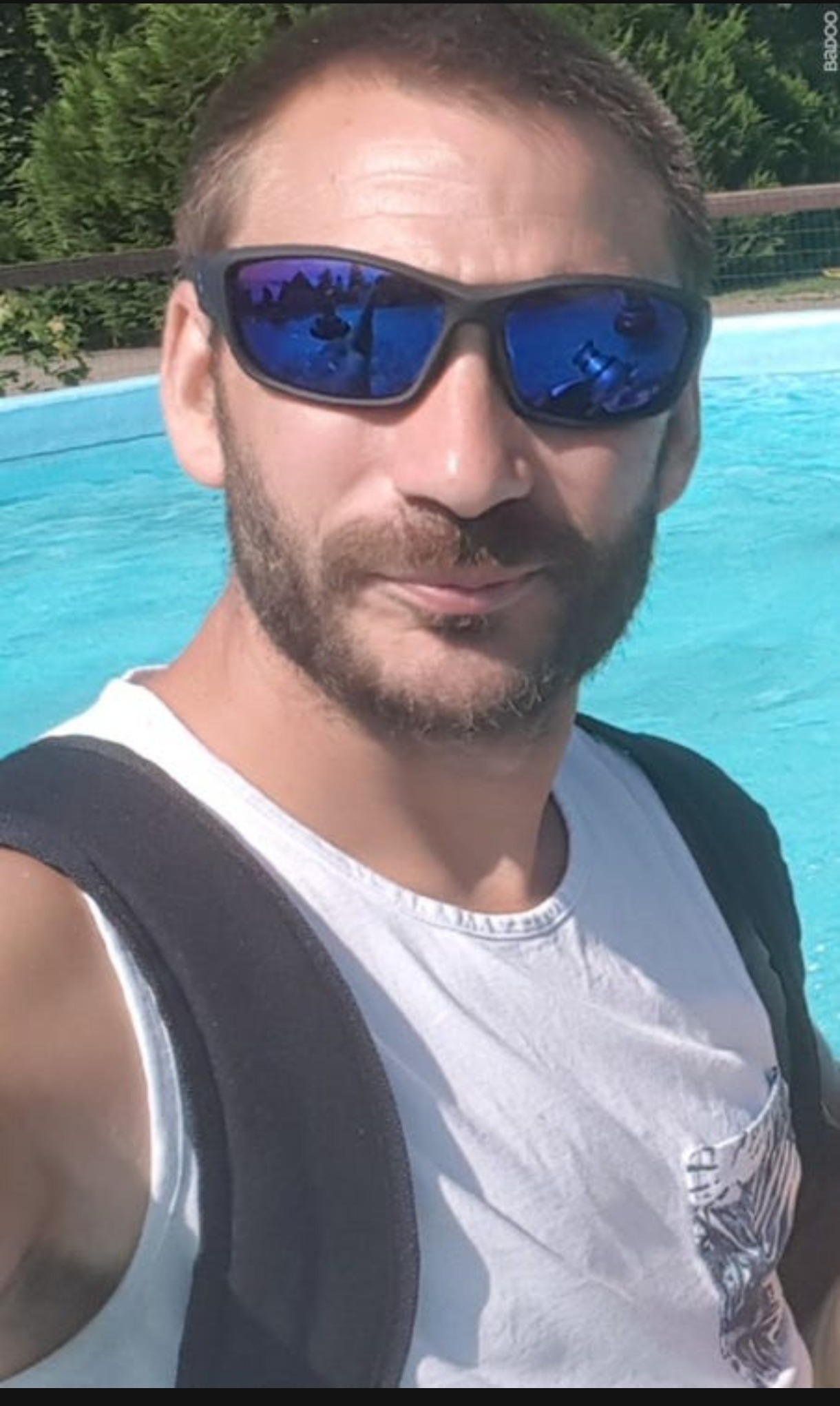 Profil de Ouaheb, 40 ans, Garage gay à Olivone