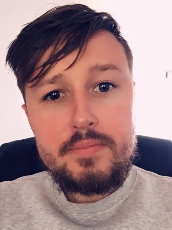 Profil de Flavio, 35 ans, Garage gay à St-Oyens