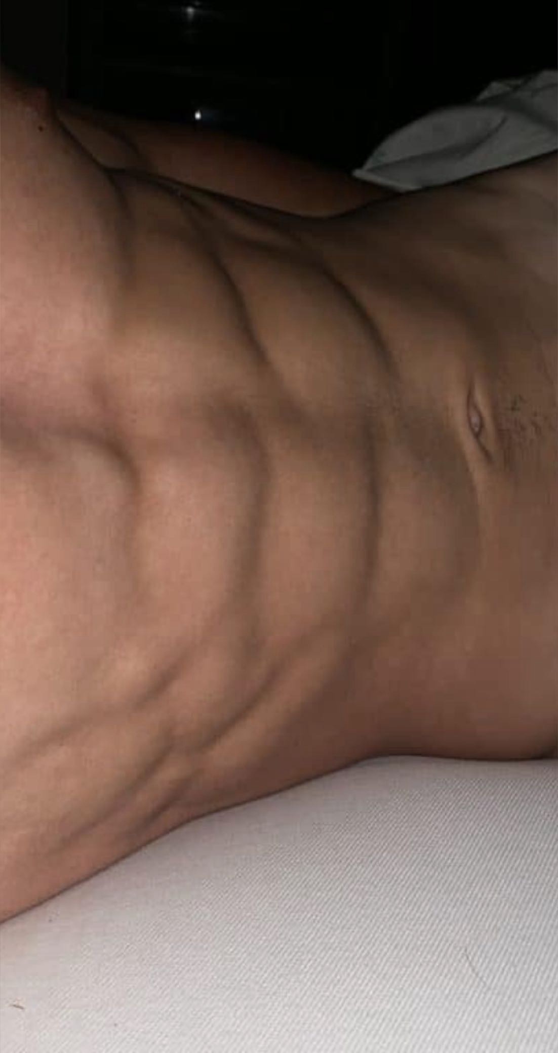 Profil de Agathon, 25 ans, Garage gay à Eggenwil