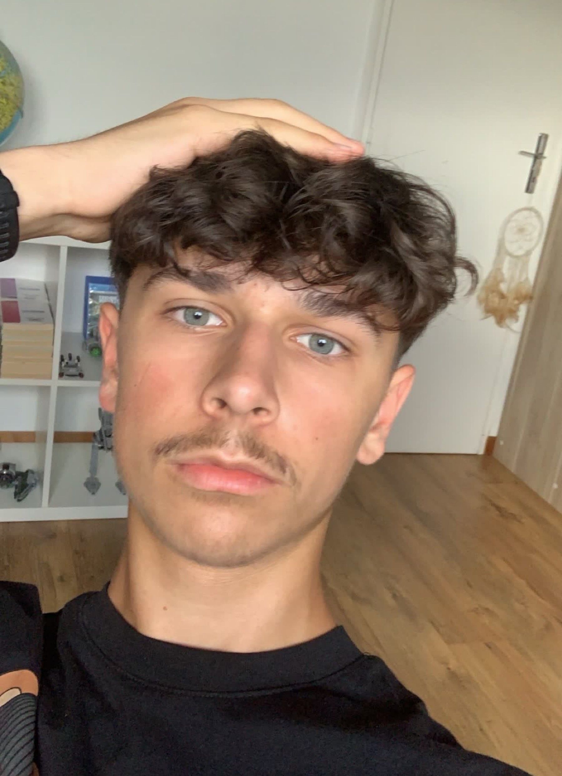 Profil de Melan, 19 ans, Garage gay à Bure