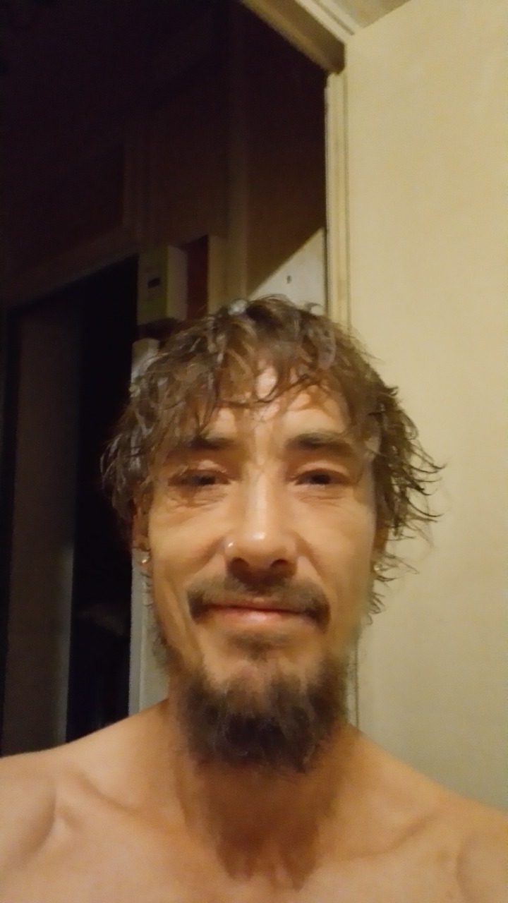 Profil de Adil, 39 ans, Garage gay à Hellbühl