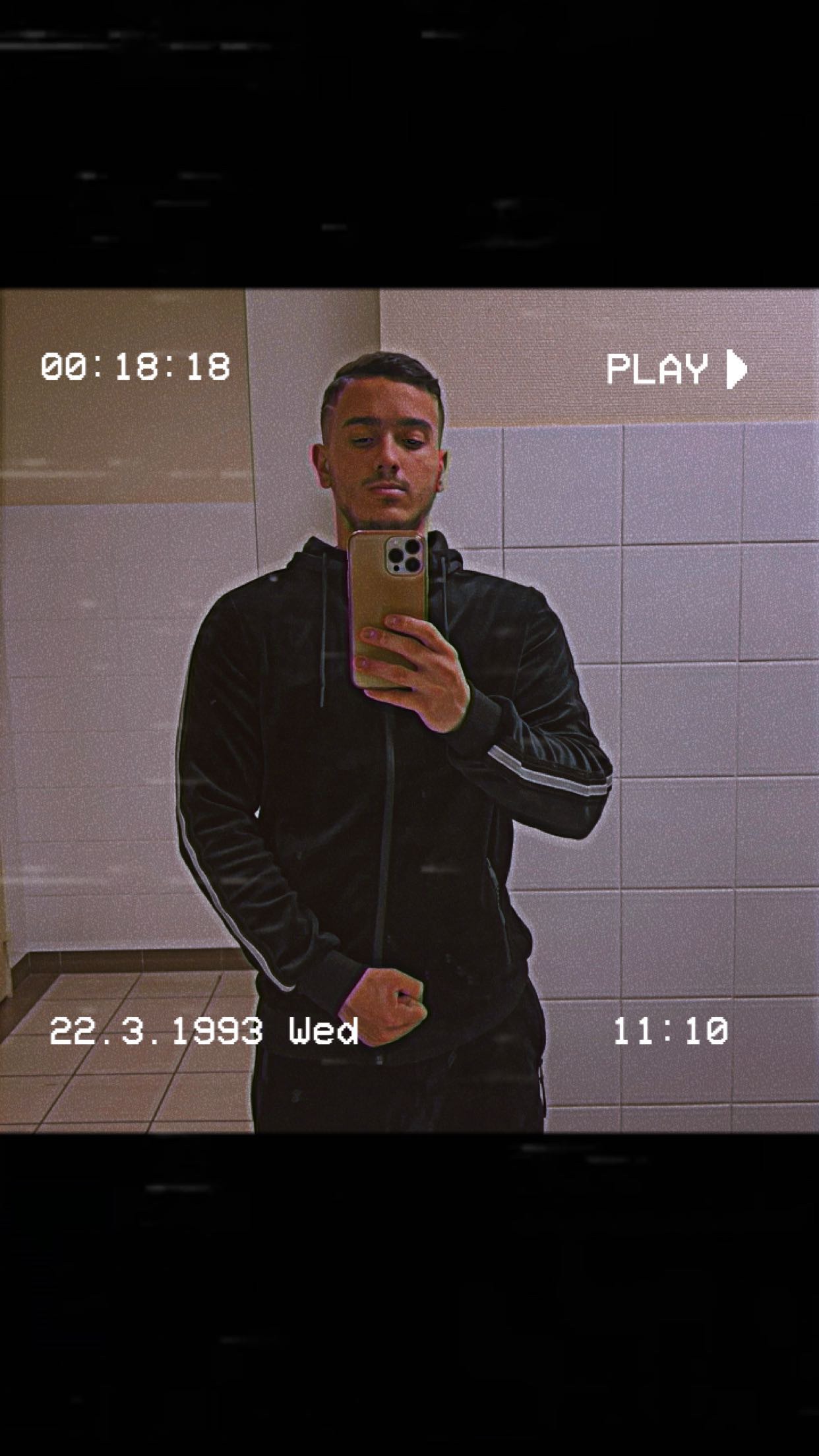 Profil de Anisse, 22 ans, Garage gay à Cavergno