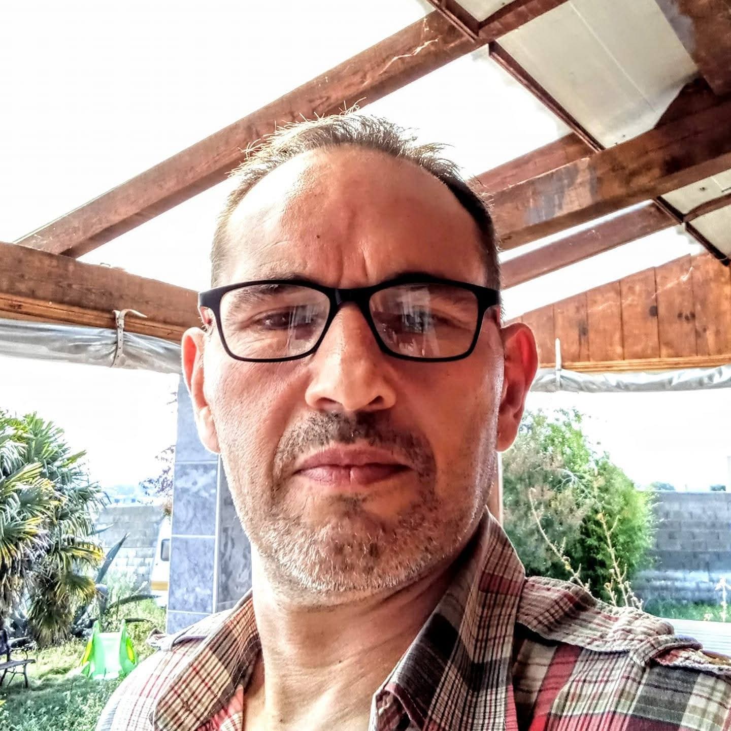 Profil de Dogan, 54 ans, Garage gay à Nunningen