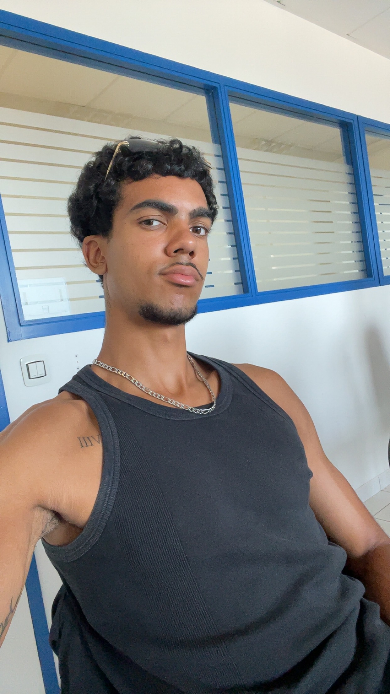 Profil de Yun, 19 ans, Garage gay à Nunningen
