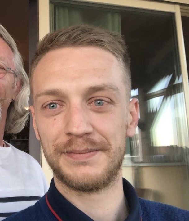 Profil de Pierre-charles, 33 ans, Garage gay à Les Agettes