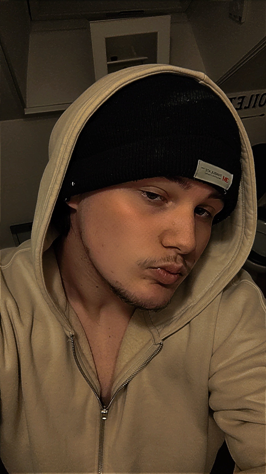 Profil de Refael, 19 ans, Garage gay à Camperio