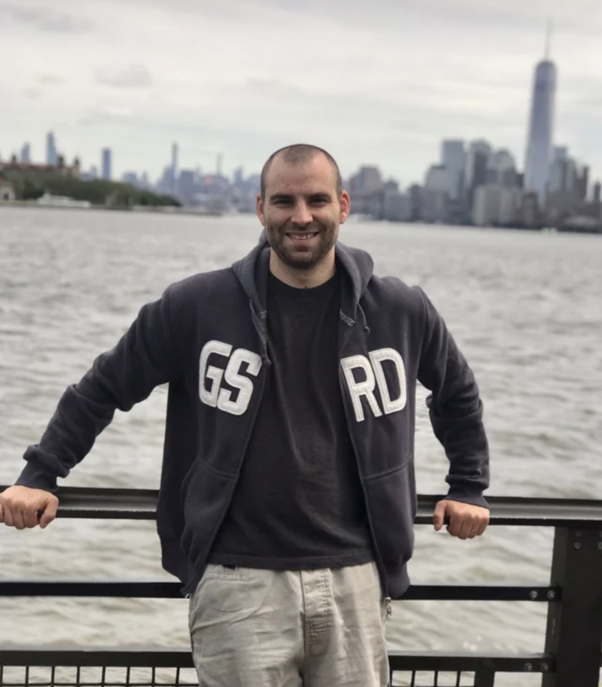 Profil de Farell, 37 ans, Garage gay à Mümliswil