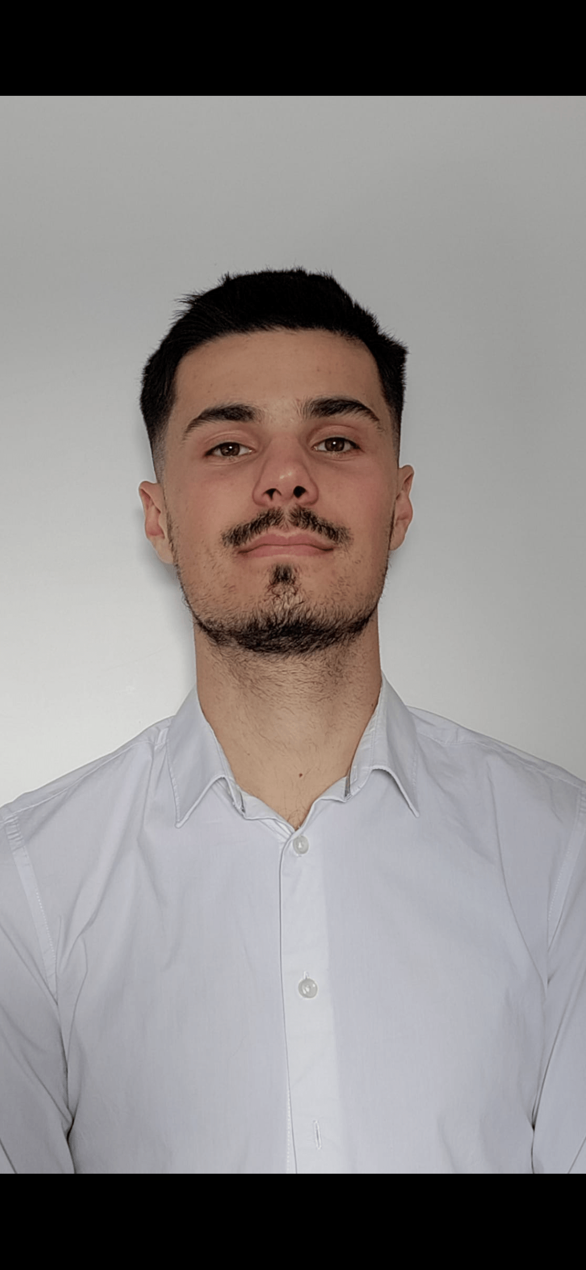Profil de Hendric, 20 ans, Garage gay à Lavertezzo