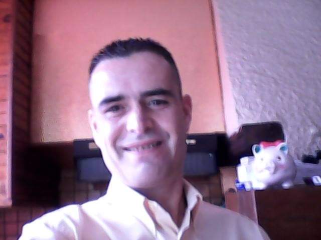 Profil de Charles-victor, 45 ans, Garage gay à Aldesago